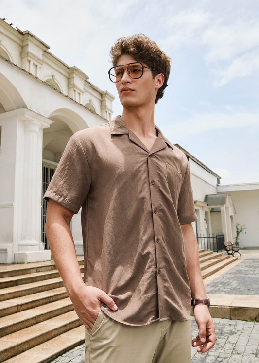 Men's Relaxed Fit Short Sleeve Resort Shirt - Mocha Coffee