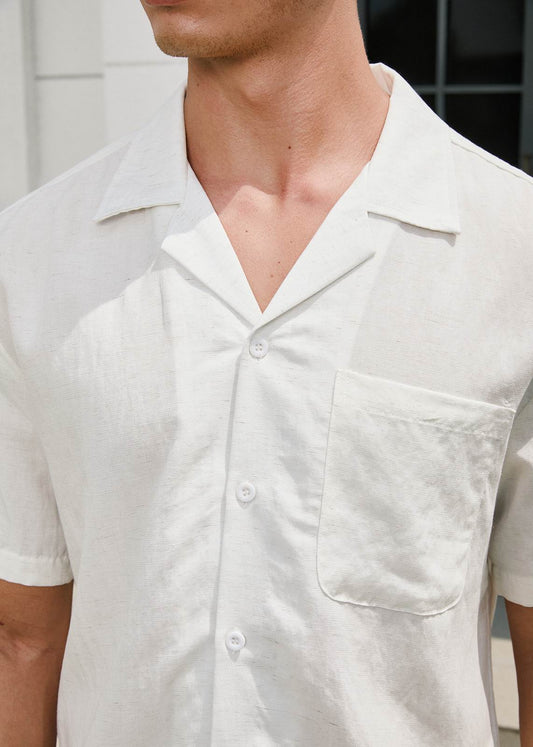 Men's Relaxed Fit Short Sleeve Resort Shirt - White